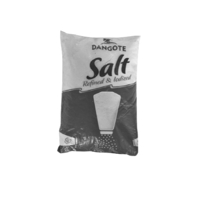 What's the main colour on a pack of Dangote's salt?