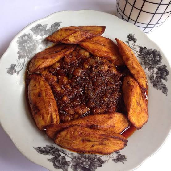 ewa agoyin Nigerian foods