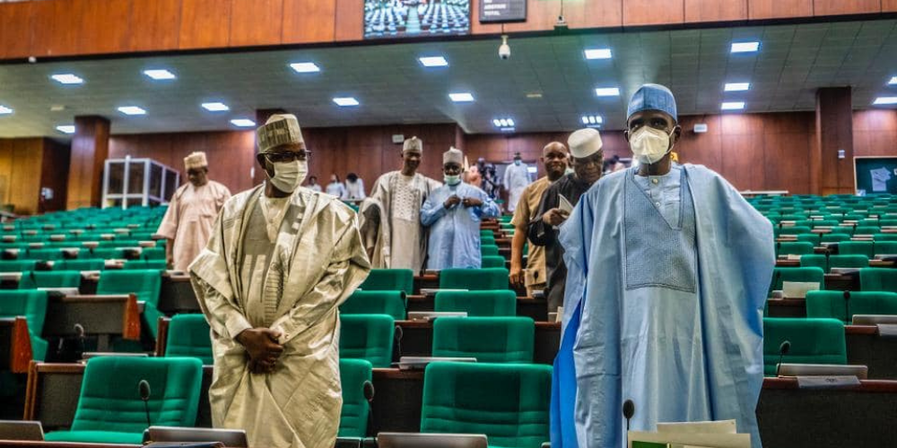 Lawmakers Are Trying to Jail CrossDressers in Nigeria Zikoko!