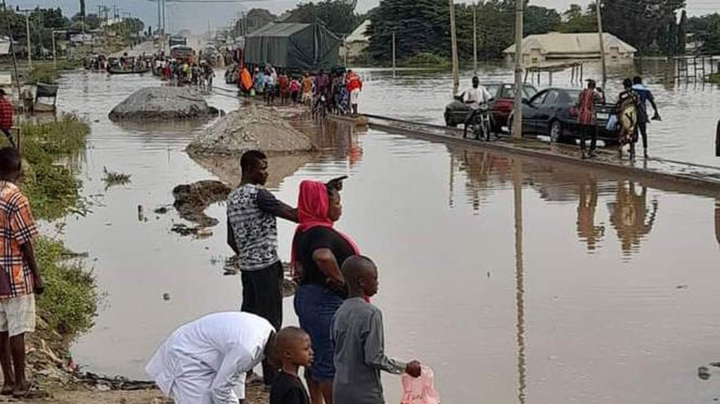 Gololo residents cry for help as flood sacks community, destroys farmlands  - Daily Post Nigeria