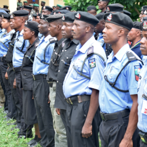 Image of Nigerian police officers